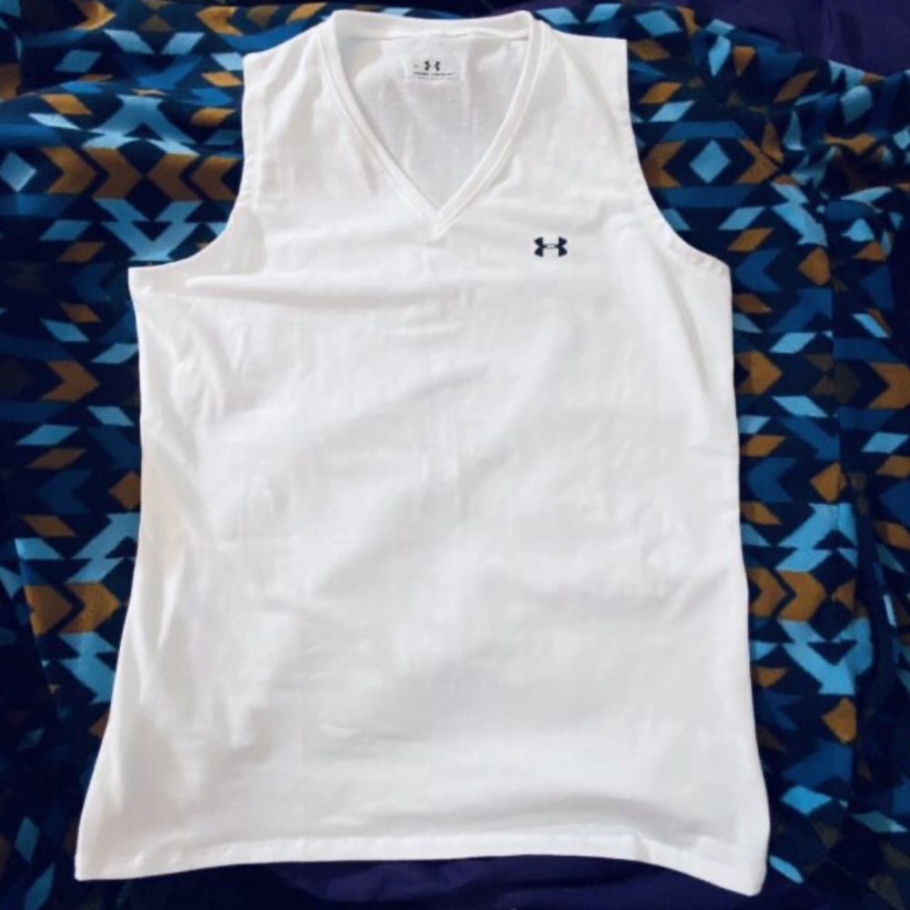 Under Armour muscle tank women size s/m